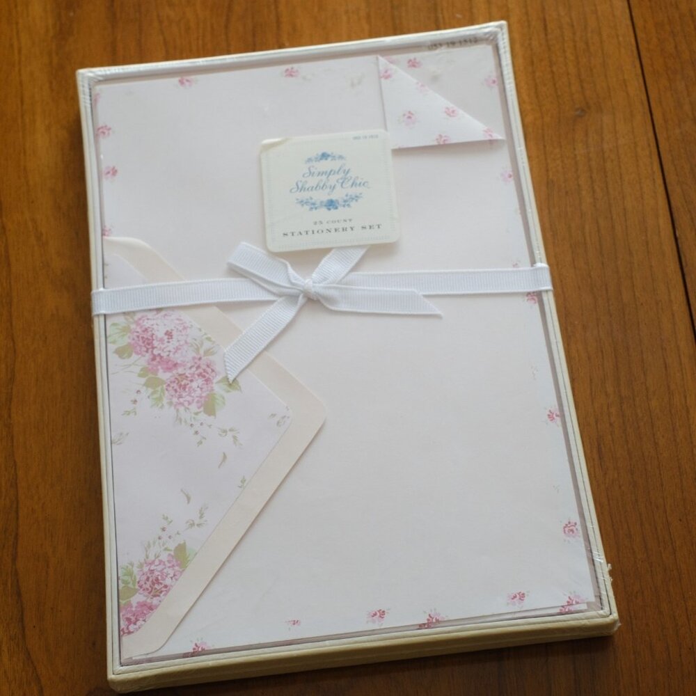 SIMPLY SHABBY CHIC Stationery Set 25 Sheets & Envelopes 2006 Floral Pink NOS